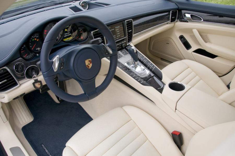 Porsche Panamera 2009 года  (фото 79 из 144)